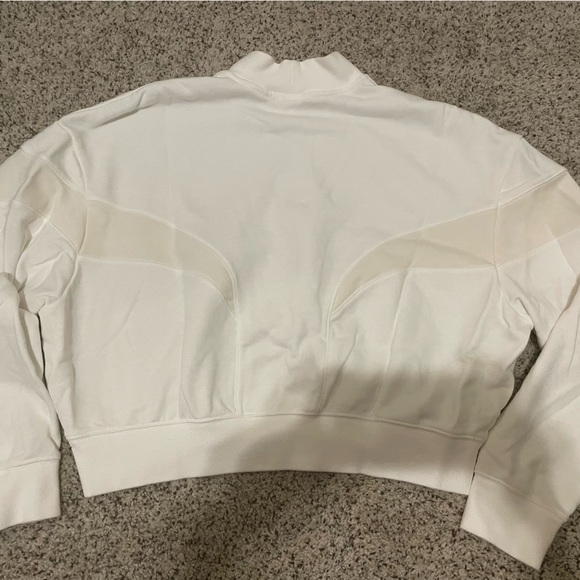 Cropped Nike sweatshirt! - Picture 3 of 6